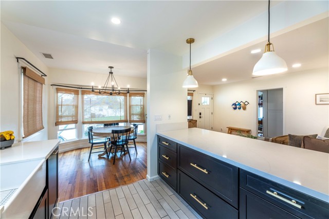 5741 Candor, Lakewood CA: https://media.crmls.org/medias/8963a3a3-5812-440a-9e8d-e5c39c943be1.jpg