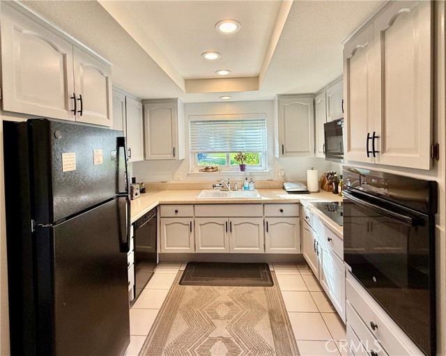 Detail Gallery Image 5 of 18 For 911 Ronda Sevilla #C,  Laguna Woods,  CA 92637 - 1 Beds | 1 Baths