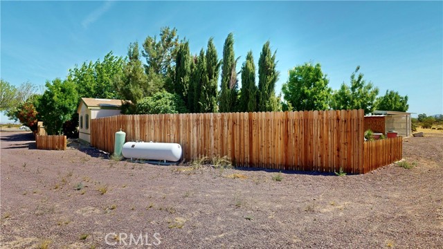 Detail Gallery Image 10 of 52 For 46345 Silver Valley Rd, Newberry Springs,  CA 92365 - 3 Beds | 2 Baths