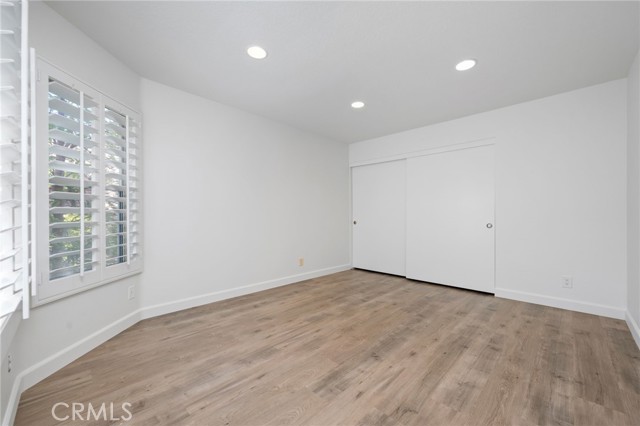3 Toscany, Irvine CA: https://media.crmls.org/medias/8965cc49-44c0-4e08-9cbd-f668b01bb26a.jpg