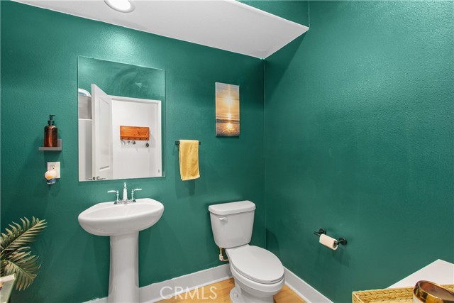 Detail Gallery Image 11 of 53 For 31541 Calle Canto, Temecula,  CA 92592 - 3 Beds | 2/1 Baths