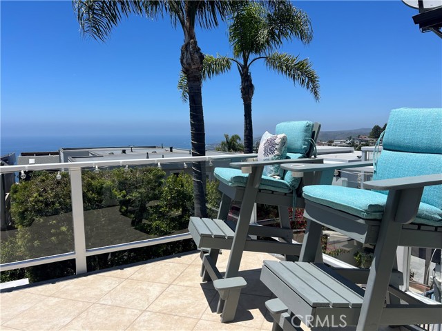 Detail Gallery Image 1 of 63 For 891 Acapulco St, Laguna Beach,  CA 92651 - 3 Beds | 2/1 Baths