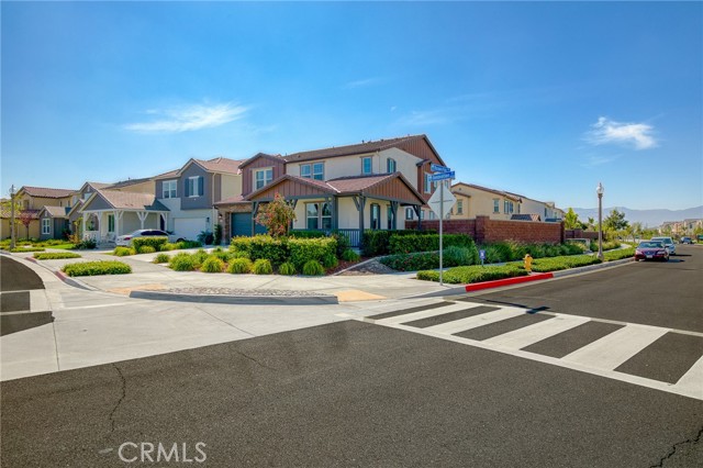 Detail Gallery Image 3 of 67 For 8691 Innovation St, Chino,  CA 91708 - 5 Beds | 4/1 Baths