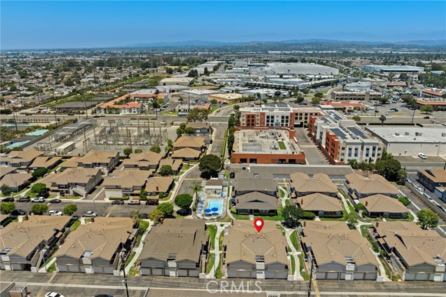 8165 Woodland Dr, Buena Park CA: https://media.crmls.org/medias/896a9808-dd56-4b9c-8723-63b0240d4bbc.jpg