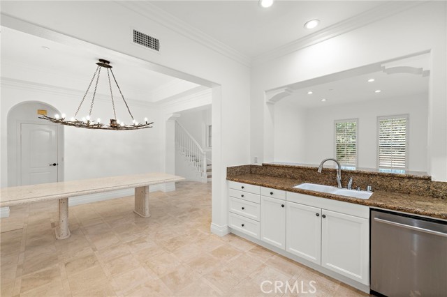 25 Saraceno, Newport Coast CA: https://media.crmls.org/medias/896ad9db-5be0-436e-b6ee-a4d3c1c3bb84.jpg