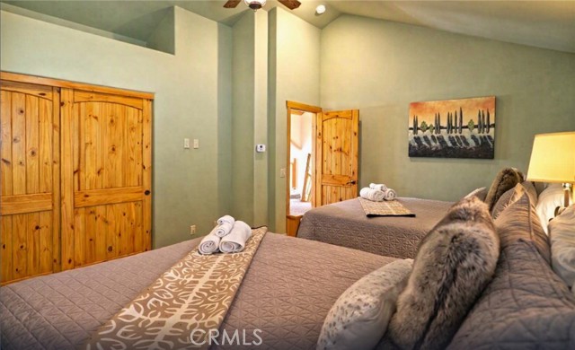 756 Brentwood, Lake Arrowhead, CA 92352
