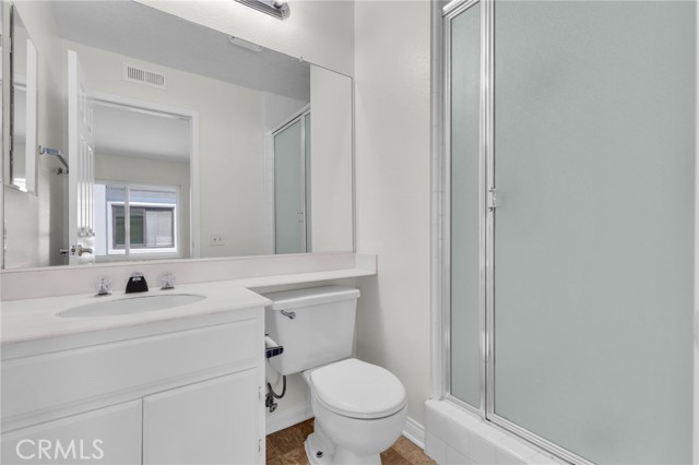 19562 Pompano Lane, Huntington Beach CA: https://media.crmls.org/medias/896b5b62-3198-4ca6-bd9b-bbc33e09c02f.jpg