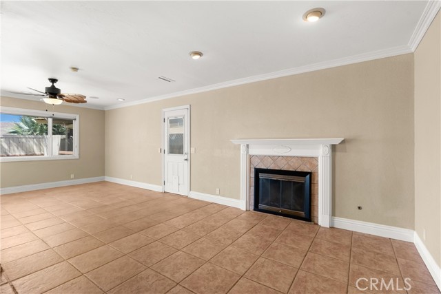 8449 E Meadowridge Street, Anaheim CA: https://media.crmls.org/medias/896ba4f8-30fc-403a-9c1d-580ad8382952.jpg