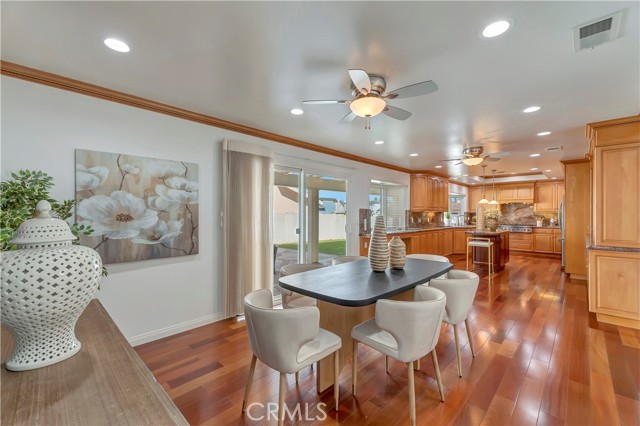 Detail Gallery Image 13 of 63 For 19201 Sherborne Ln, Huntington Beach,  CA 92646 - 4 Beds | 2/1 Baths