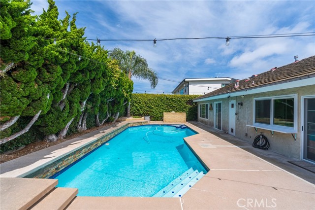 Detail Gallery Image 30 of 50 For 9821 Kite Dr, Huntington Beach,  CA 92646 - 3 Beds | 2 Baths