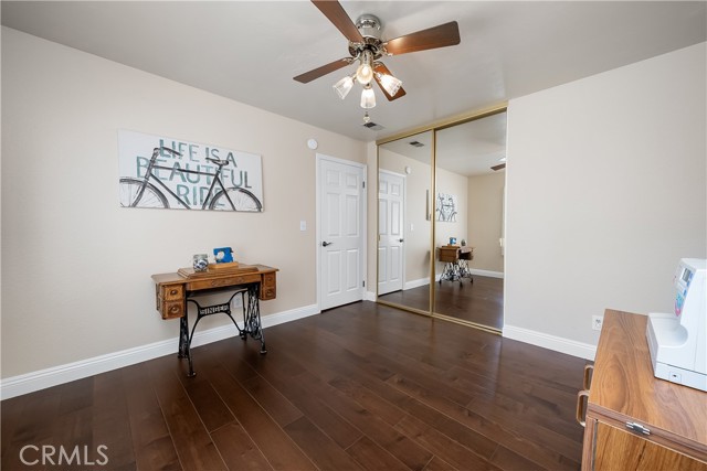 10154 Whispering Forest Drive, Rancho Cucamonga CA: https://media.crmls.org/medias/896d1580-fff8-43dd-aeb3-125b691d21b7.jpg