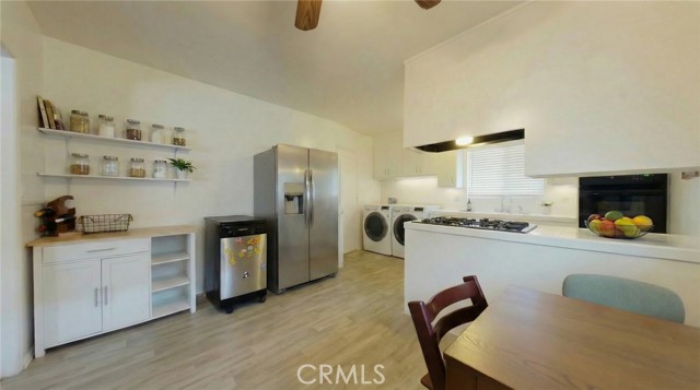 Detail Gallery Image 11 of 26 For 2904 Mary St, La Crescenta,  CA 91214 - – Beds | – Baths