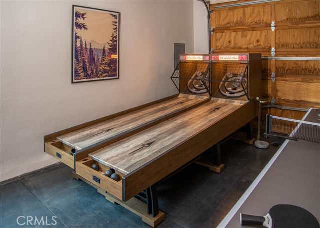 Detail Gallery Image 37 of 39 For 1002 White Mountain, Big Bear City,  CA 92314 - 4 Beds | 3/1 Baths