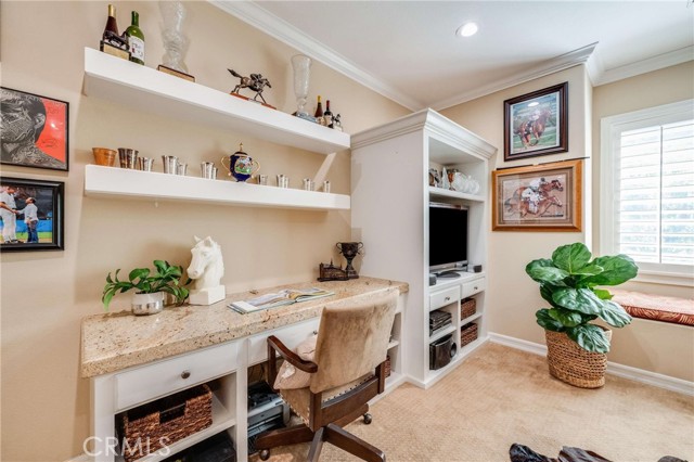 Beautiful Built-ins and shelving