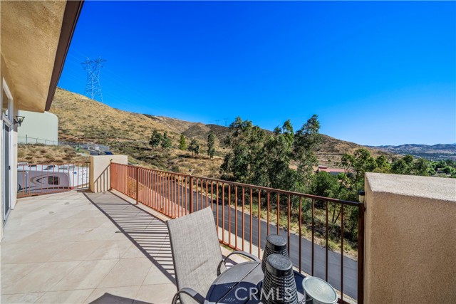 Detail Gallery Image 34 of 71 For 9455 Hierba Rd, Agua Dulce,  CA 91390 - 5 Beds | 4/1 Baths