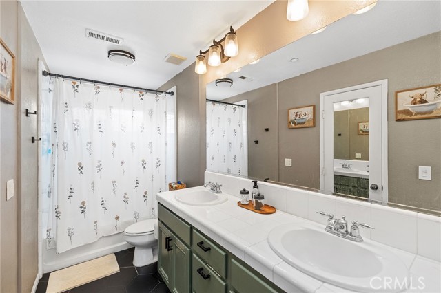 Detail Gallery Image 22 of 37 For 647 Hatfield Dr, San Marcos,  CA 92078 - 2 Beds | 2/1 Baths
