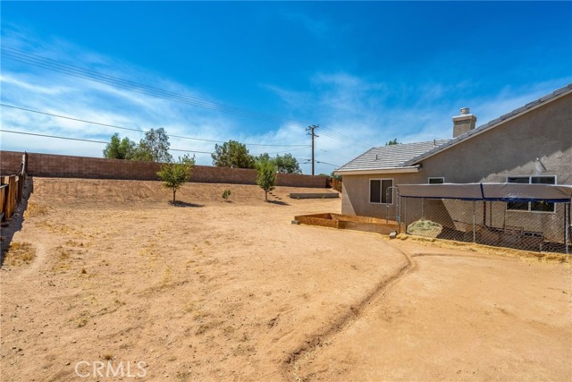 21243 Nisqually Road Apple Valley CA 92308