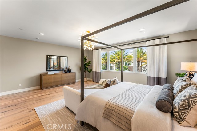 61 Hartman, Irvine CA: https://media.crmls.org/medias/896f56d8-5423-4eab-88f4-a24cde80347d.jpg