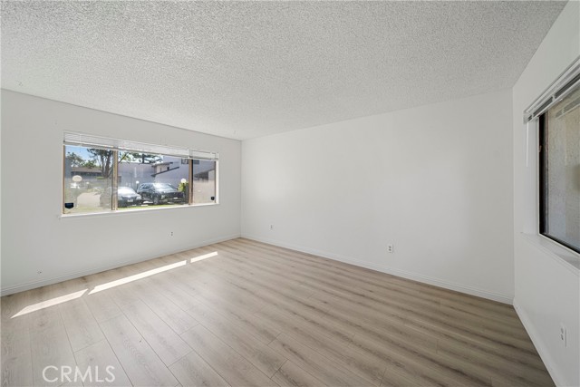 Detail Gallery Image 5 of 42 For 448 N via Pisa, Anaheim,  CA 92806 - 3 Beds | 1/1 Baths