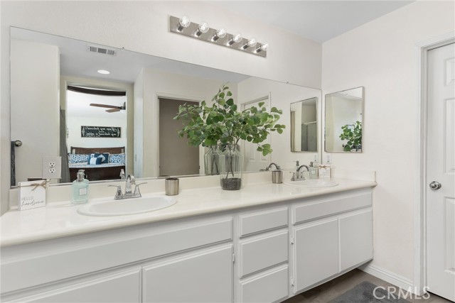 Detail Gallery Image 16 of 32 For 2601 W Meyers Rd, San Bernardino,  CA 92407 - 5 Beds | 3 Baths