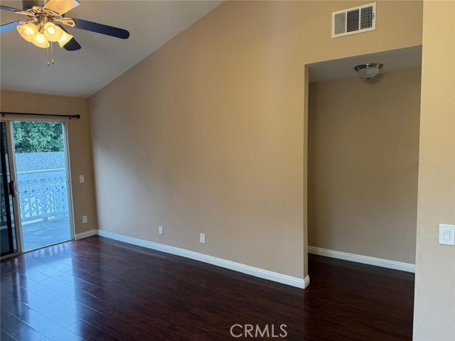 13054 Sycamore Village Dr., Norwalk CA: https://media.crmls.org/medias/8970cccf-6643-46ae-bc32-44ed4c2d3cfb.jpg