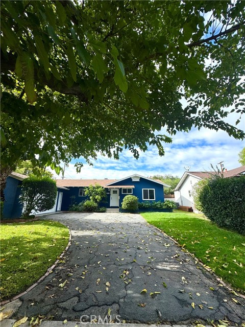 Detail Gallery Image 2 of 21 For 7845 Nevada, Canoga Park,  CA 91304 - 3 Beds | 2 Baths