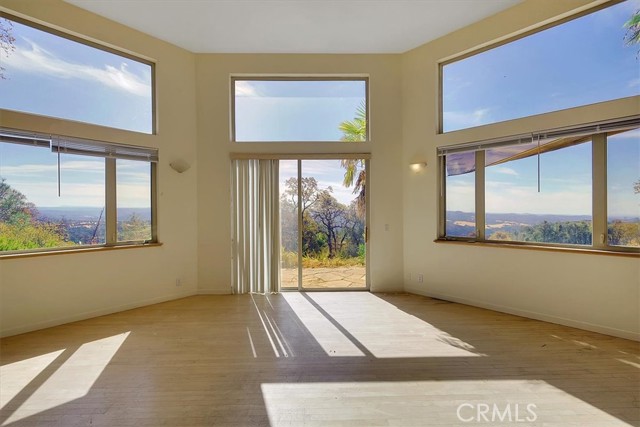 Detail Gallery Image 3 of 75 For 9018 Winding Way, Oregon House,  CA 95962 - 3 Beds | 3/1 Baths