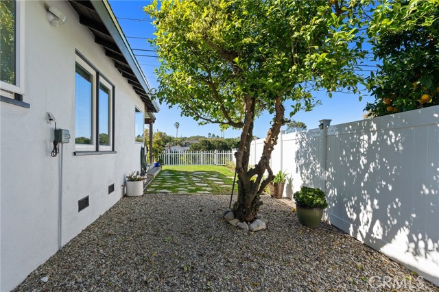 Detail Gallery Image 13 of 43 For 26621 Basswood, Rancho Palos Verdes,  CA 90275 - 4 Beds | 3 Baths