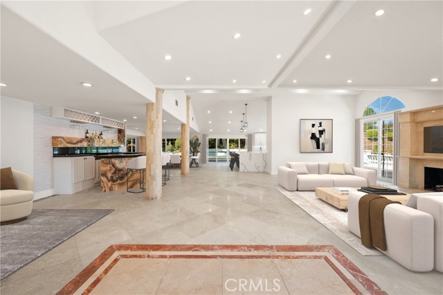 3856 Vista Linda Drive, Encino CA: https://media.crmls.org/medias/89726cd0-eb4c-43a1-83e1-04ba3aecdfaa.jpg