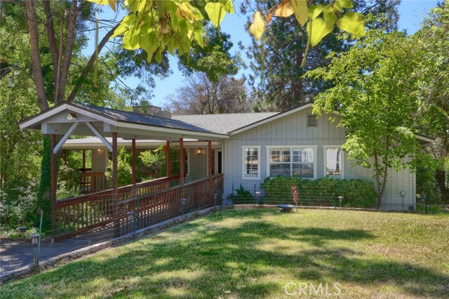 Detail Gallery Image 1 of 1 For 33390 Road 233, North Fork,  CA 93643 - 3 Beds | 2 Baths