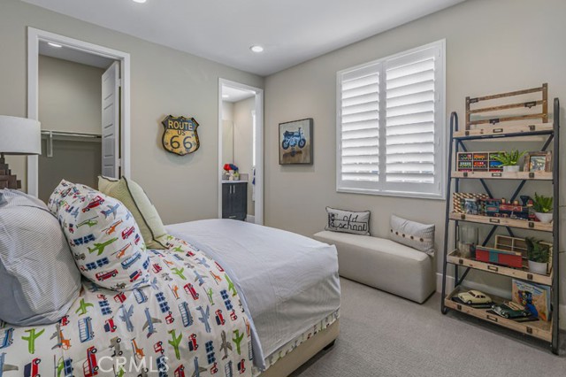 Detail Gallery Image 34 of 35 For 6540 Canyon Oaks Dr, Simi Valley,  CA 93063 - 5 Beds | 4/1 Baths