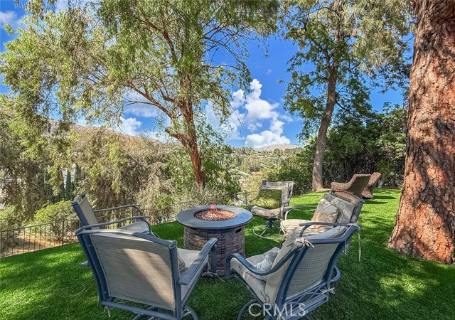 17547 Rushing Drive, Granada Hills CA: https://media.crmls.org/medias/8973bbd1-b193-40a0-86bc-538ade1a7332.jpg