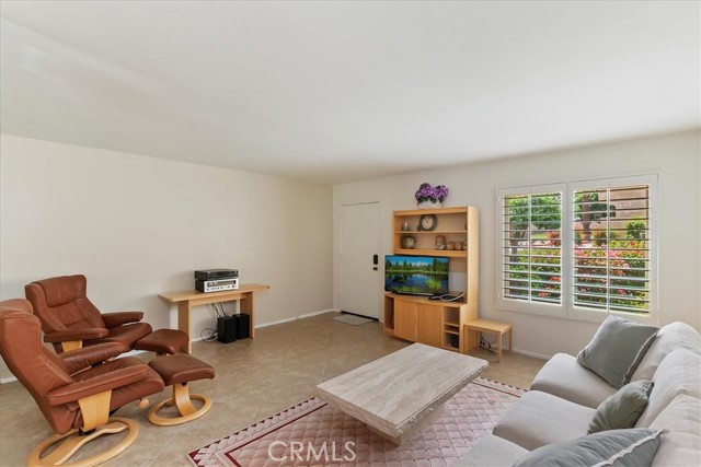 Image 3 of 26 For 72864 Roy Emerson Lane