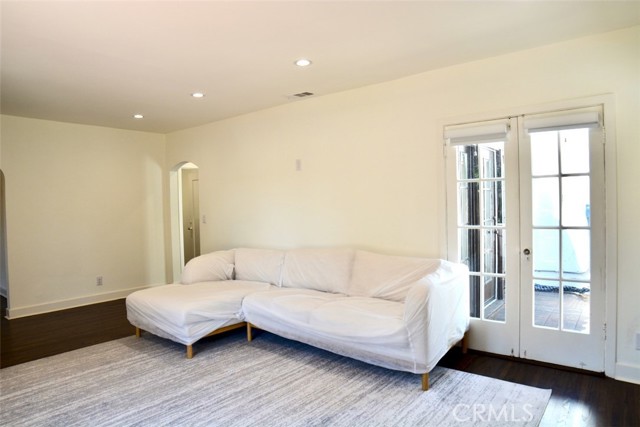 Detail Gallery Image 3 of 27 For 679 La Mirada, San Marino,  CA 91108 - 3 Beds | 2 Baths