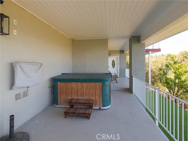 4220 Palos Verdes Drive, Rancho Palos Verdes, California 90275, 3 Bedrooms Bedrooms, ,4 BathroomsBathrooms,Residential,Sold,Palos Verdes,PV22100076