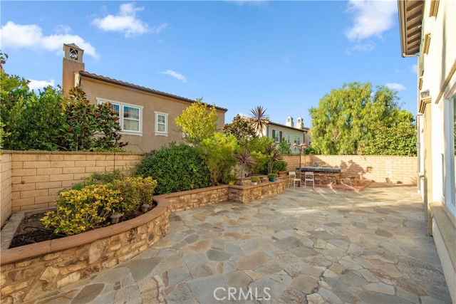 Detail Gallery Image 2 of 31 For 23 Breezes, Irvine,  CA 92620 - 4 Beds | 4/1 Baths