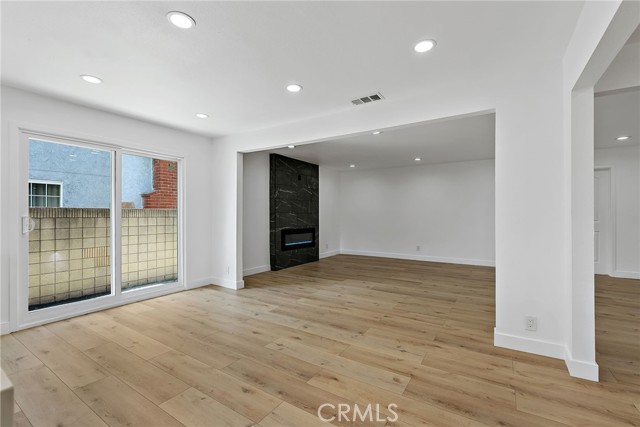 Image 18 of 74 For 19617 Enslow Drive