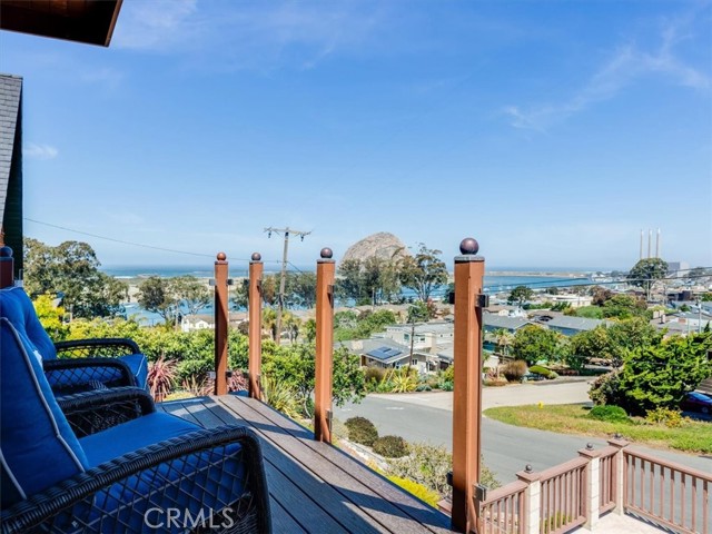 Detail Gallery Image 16 of 75 For 430 Olive St, Morro Bay,  CA 93442 - 3 Beds | 4 Baths