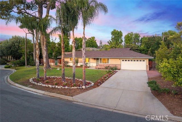 Detail Gallery Image 1 of 27 For 2520 Louise Ave, Arcadia,  CA 91006 - 4 Beds | 3 Baths