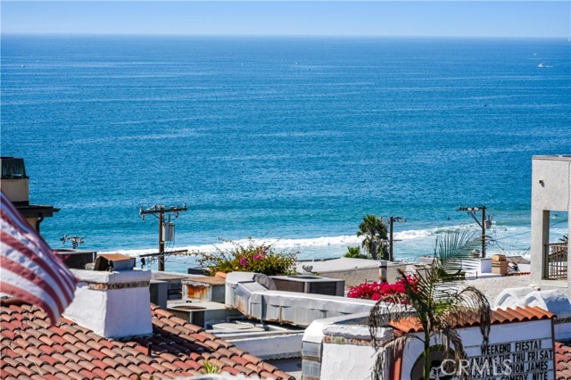 3605 Crest Drive, Manhattan Beach, California 90266, 2 Bedrooms Bedrooms, ,1 BathroomBathrooms,Residential,Sold,Crest,SB21199066