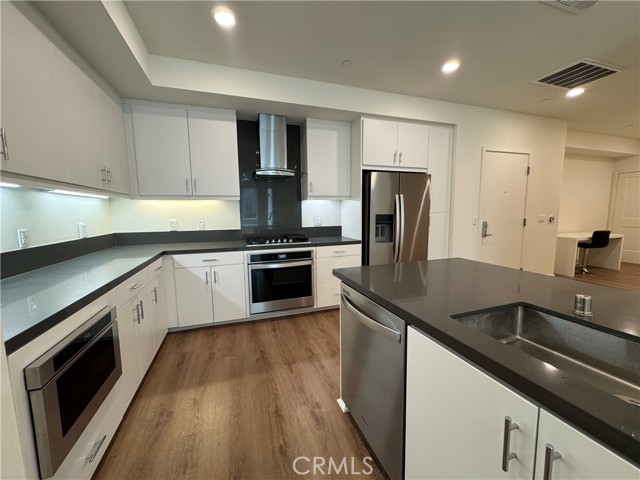 Detail Gallery Image 4 of 45 For 1312 Nolita, Irvine,  CA 92612 - 1 Beds | 1/1 Baths