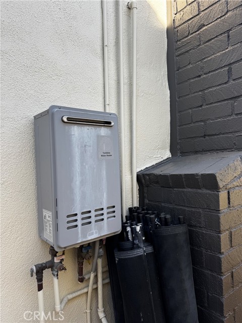 Detail Gallery Image 52 of 58 For 20761 Catamaran, Huntington Beach,  CA 92646 - 4 Beds | 4/1 Baths