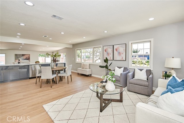 Detail Gallery Image 1 of 1 For 339 S Greengrove Dr, Orange,  CA 92866 - 4 Beds | 2 Baths