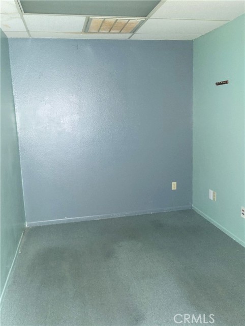 14368 St Andrews Drive, Victorville, California 92395, ,Commercial Lease,For Rent,14368 St Andrews Drive,CRHD25073720