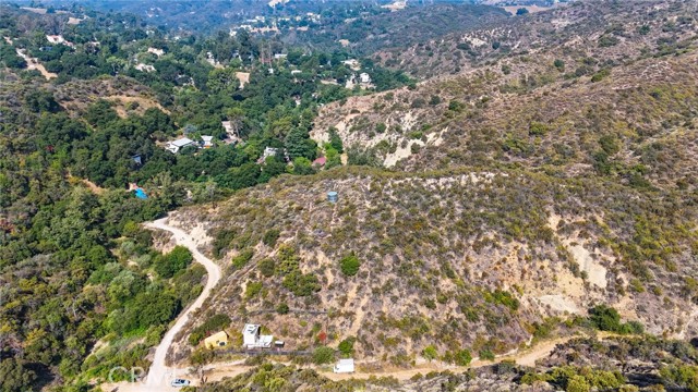 Detail Gallery Image 17 of 21 For 20219 Paradise Ln, Topanga,  CA 90290 - – Beds | – Baths