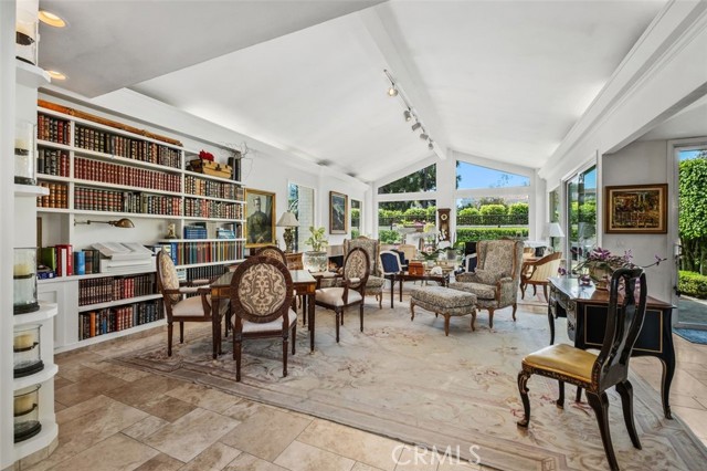 Detail Gallery Image 8 of 43 For 5 Rue Marseille, Newport Beach,  CA 92660 - 3 Beds | 2/1 Baths