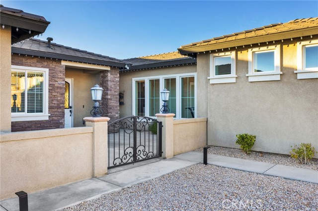 Detail Gallery Image 7 of 73 For 17066 Takipi Rd, Apple Valley,  CA 92307 - 3 Beds | 3 Baths