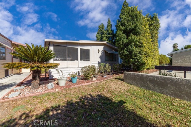 MLS# OC22243705