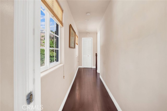 Detail Gallery Image 22 of 41 For 829 Cooper Ave, Los Angeles,  CA 90042 - 6 Beds | 3 Baths