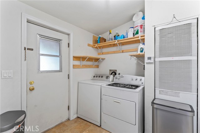 Detail Gallery Image 19 of 35 For 2113 Spring Oak, Running Springs,  CA 92382 - 3 Beds | 2 Baths